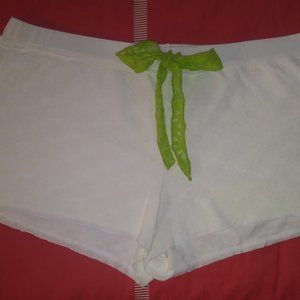 FLIRTTUDE LACE SHORT SIZE L WHITE